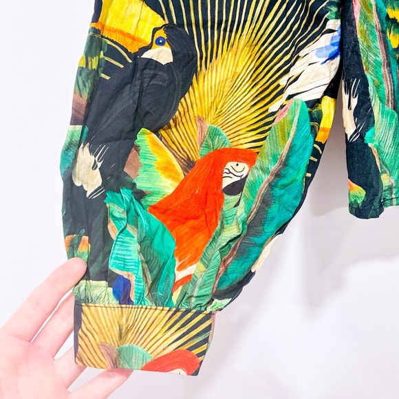 ✨HOST PICK✨ FARM RIO Adrianna blouse with tropical pattern * - Picture 5 of 9
